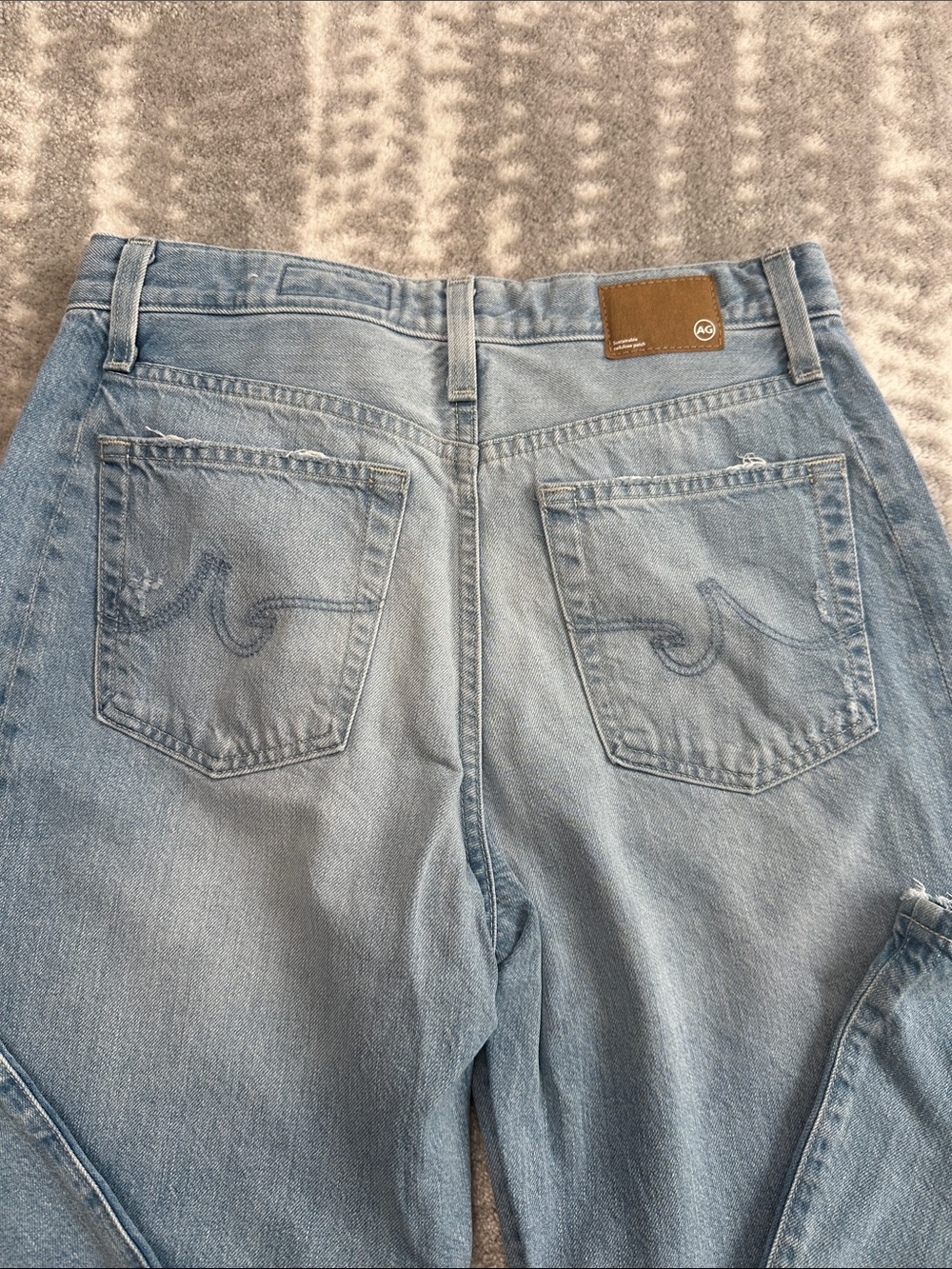 AG Adriano Goldschmied Hattie High Rise barrel Jean allusion Destructed size 26 - Picture 7 of 9